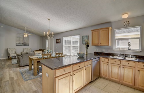 Panama City Beach House | 3 Bedroom Renovated Vacation Rental close to the beach in Panama City Beach, Fl