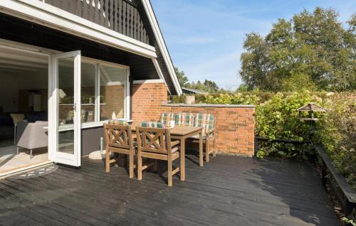 Sundstrup House | 3 Bedroom Stunning Home In Højslev