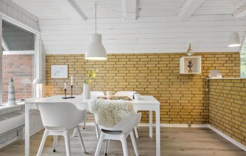 Sundstrup House | 3 Bedroom Stunning Home In Højslev