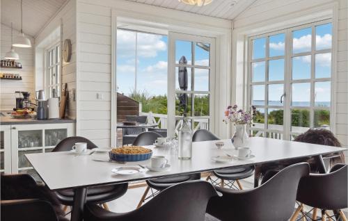 Hejlsminde Strand House | 3 Bedroom Stunning Home In Hejls