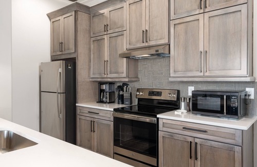 Helena Condo | 3 Bedroom Suite + Loft, Second Floor