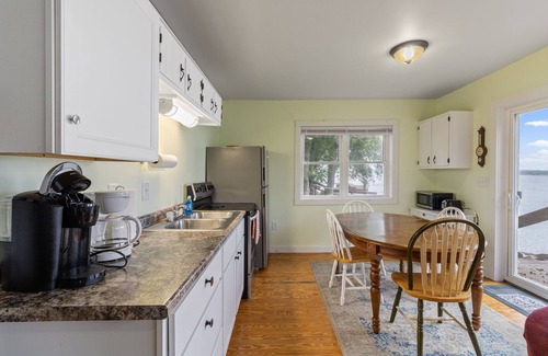 Ogdensburg Cabin | 3 Bedrooms - Waterfront Location On St. Lawrence River