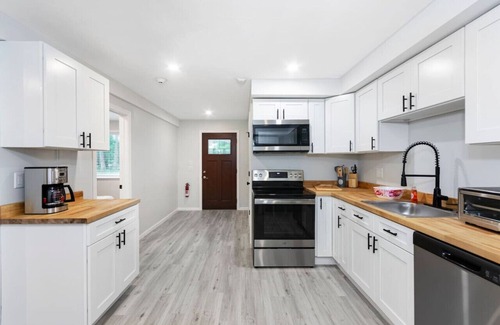 Rye Apartment | 3 BEDS | 10 mins to Beach | Portsmouth | Hampton*