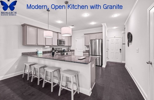 Gainesville House | 3 BR/2.5 BA. New, 10 min to NGMC, city square and I-95, Pets OK. 15 days minimum