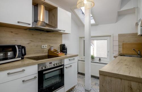 Wiesbaden Apartment | 3 BR - Familienfreundlich - Geräumig - Zentral - Wifi - Cozy