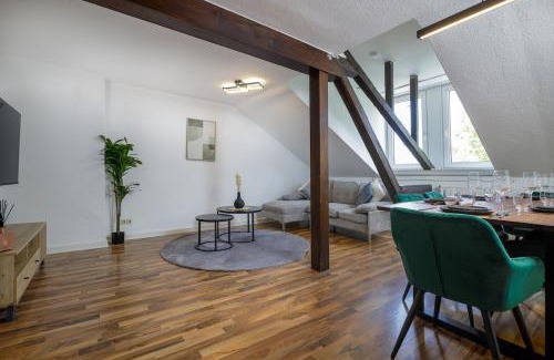 Wiesbaden Apartment | 3 BR - Familienfreundlich - Geräumig - Zentral - Wifi - Cozy