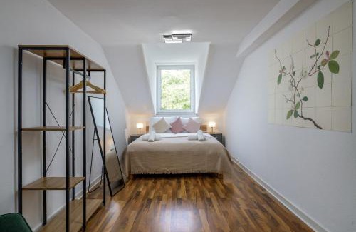 Wiesbaden Apartment | 3 BR - Familienfreundlich - Geräumig - Zentral - Wifi - Cozy