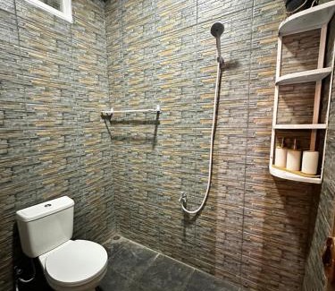 Klaten House | 3 BR Java House ONLY 5 mins to Prambanan Temple