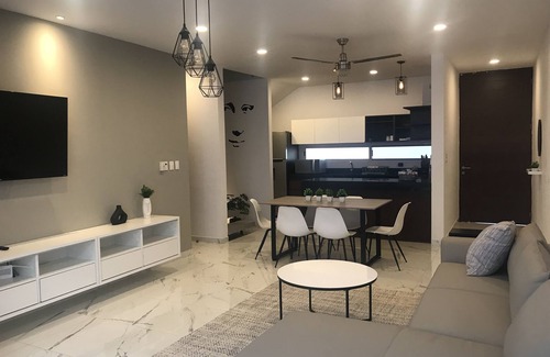 Merida Municipality House | 3 BR, Pool, Free Parking Contemporary Home in Nice MERIDA Neighborhood