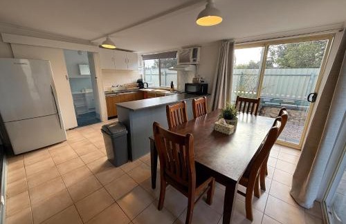 Melville Apartment | 3 by the Sea at Coobowie Unit 3