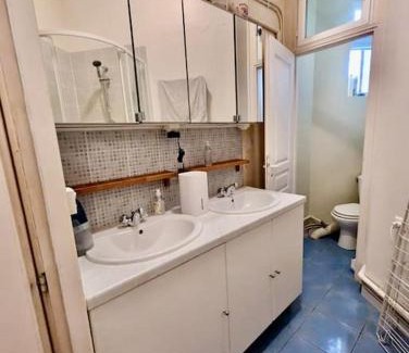 Quartier Hyper-Centre Apartment | 3 Chambres - Hyper Centre - Calme & Tout Equipé avec Wifi