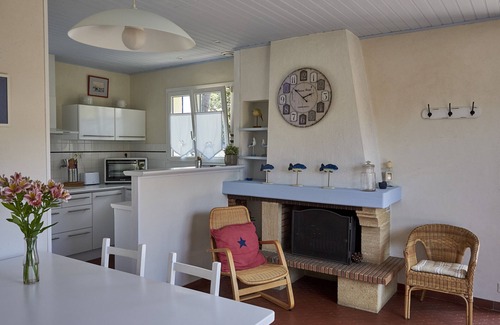Saint-Michel-Chef-Chef House | 3* detached villa, 80 metres from the sea, beaches and forest