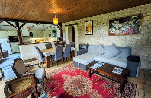 Charroux House | 3 double bed house - unspoilt valley views & 10 minutes walk to town
