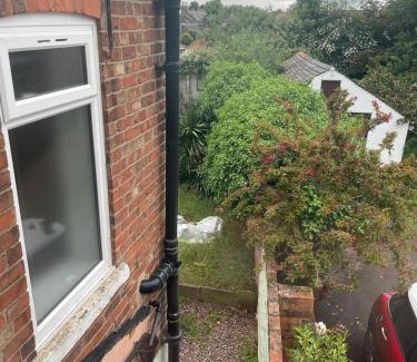Castle Donington House | 3 Double Bedroom Home-Sleeps 8 - Castle Donnington