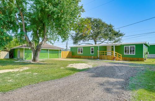 Crosby House | 3 Mi to Lake Houston Rural Escape Near ATV Trails
