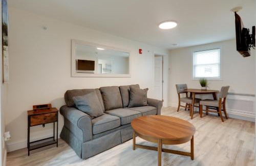 Wareham Apartment | 3 Mi to Main Street Newly Renovated Wareham Apt!