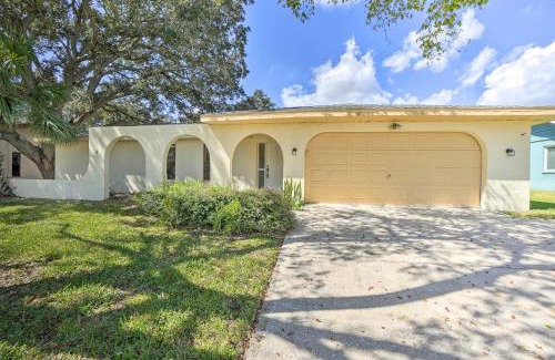 Safety Harbor House | 3 Mi to Philippe Park and Pier Stunning Retreat