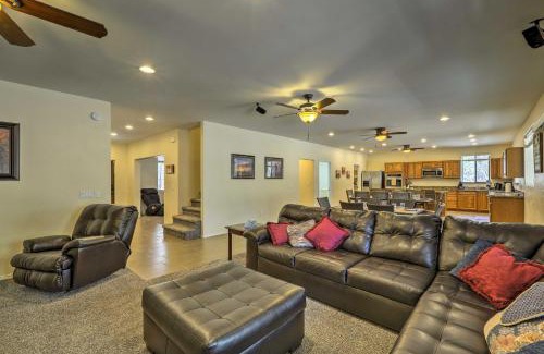 Lakeside House | 3 Mi to Rainbow Lake Home with Hot Tub and Deck