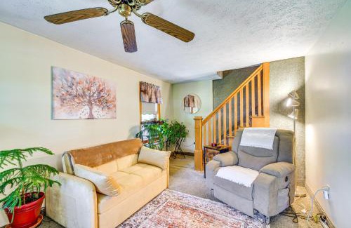 Waterloo Apartment | 3 Mi to Seneca Lake Couples Apt with River Access