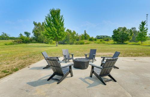 Frontenac House | 3 Mi to St Lawrence River Spacious Ranch Home