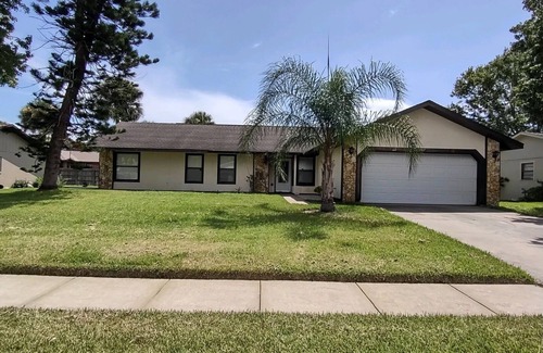 Port Orange House | 3 miles to Daytona Beach Family size home