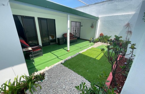 Alajuela House | 3 Min from SJO airport Kaeli