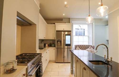 Harleston House | 3 OLD MARKET PLACE, family friendly, with open fire in Harleston