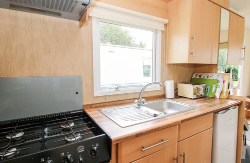Much Wenlock Cottage | 3 OLD ORCHARD, family friendly, with a garden in Much Wenlock