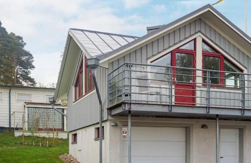 Vickan House | 3 person holiday home in ONSALA