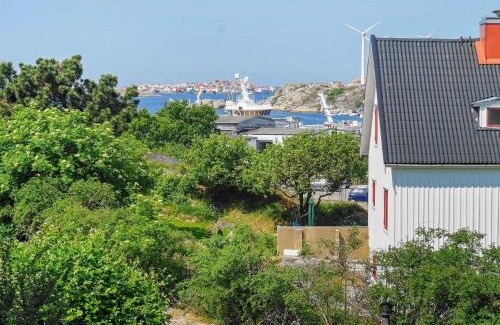 Ronnang House | 3 person holiday home in Rönnäng