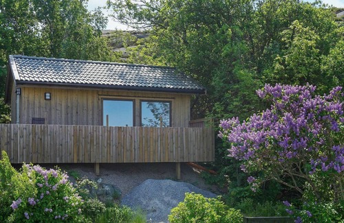 Ronnang House | 3 person holiday home in Rönnäng