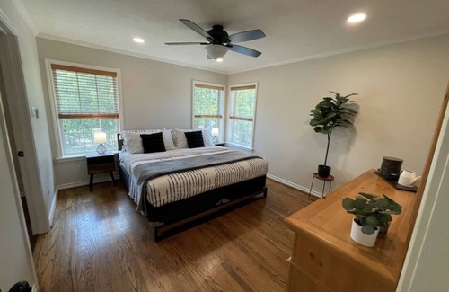 Bryan Other | 3 Points Ranch - Large Group Retreat Sleeps 28
