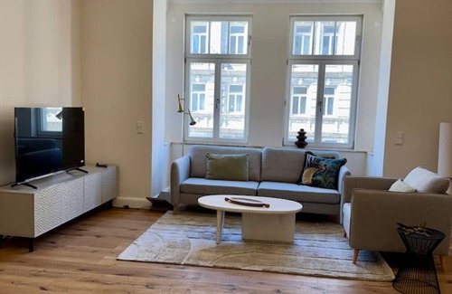 Fuerth Apartment | 3-room, 1 living- 2 bedrooms