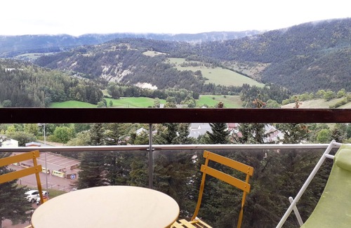 Villard-de-Lans Apartment | 3-Room Apartment for 6/8 People, Ski-In/Ski-Out, Mountain Views