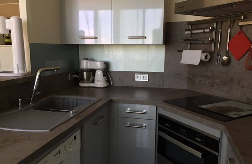 Le Barcares Apartment | 3-Room Apartment with Terrace, Barbecue and Parking - 300m from Shops, Beach Front