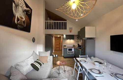 Meribel Apartment | 3-room Apartment with Mezzanine, 5 ppl, Méribel - Pets allowed, WiFi