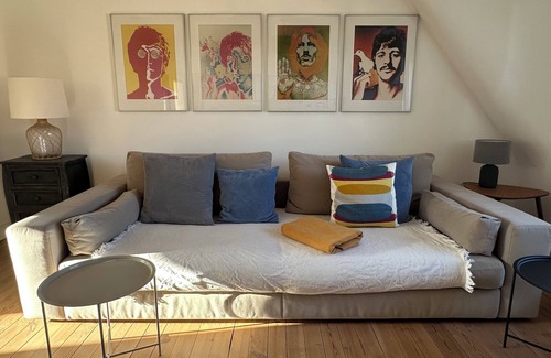 Kaiserslautern Apartment | 3 room DG apartment near university and institutes
