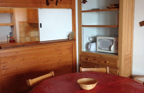 Bergers Apartment | 3 ROOMS-FULL SOUTH- TERRACE- VIEW-4th- LIFT-ELEVATOR-CALM-HIGH WIFI (fiber)