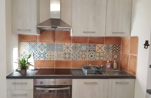 Cahuzac-sur-Vere Apartment | 3-star accommodation of 42 m2 with swimming pool in the countryside for a couple