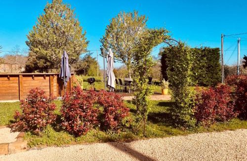 Capdrot House | 3-Star Tourism Rated Holiday Home with Air Con and Private Heated Pool - 45 Mins from Sarlat
