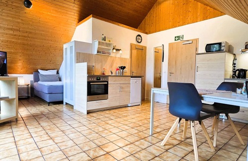 Seevetal Apartment | 3 stars! DG apartment with a covered balcony in a quiet location!