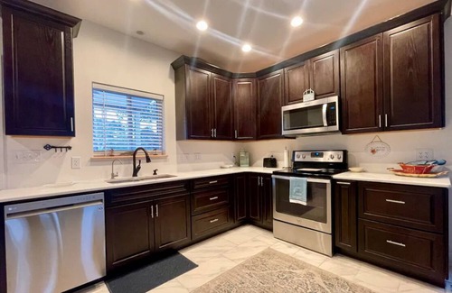 Chincoteague House | 3 story 2-bedroom house, Large decks, waterview, near beach, Fitness, Game room
