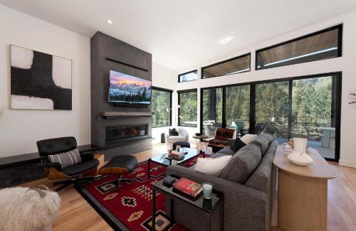 Columbine Lake House | 30 Aspen Circle