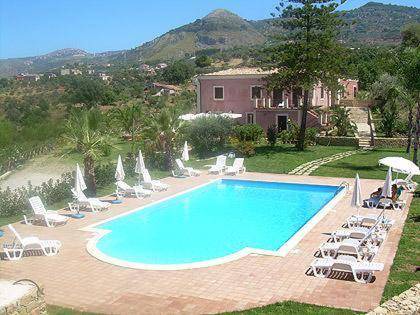 Sant'Agata di Militello House | 30 m² Farmhouse ∙ 5 guests