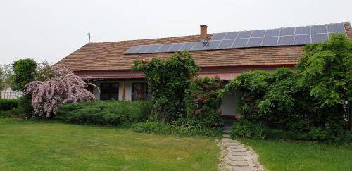 Roszke House | 30 m² Farmhouse ∙ 4 guests