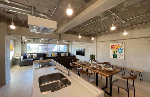 Hiroshima City Centre Apartment | 30 sec to PeacePark! Huge comfort house Up to 10p