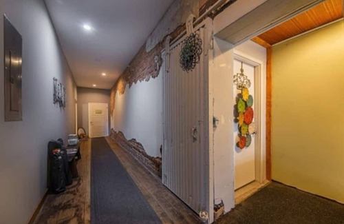 Du Quoin Apartment | 30 West · The View · Scenic Escape near Fairground