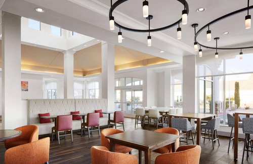 Whitney Ranch Hotel | 300 m² Hotel ∙ 127 guests