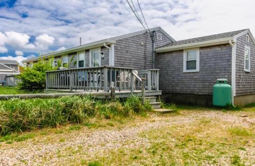 Sagamore Beach House | 300 Phillips Road Sagamore Beach - Cape Cod