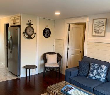 Sagamore Beach House | 300 Phillips Road Sagamore Beach - Cape Cod